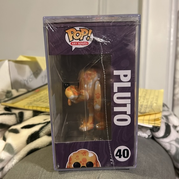 FUNKO POP ART SERIES PLUTO SEALED AMAZON EXC HARD PROTECTOR - Picture 2 of 6
